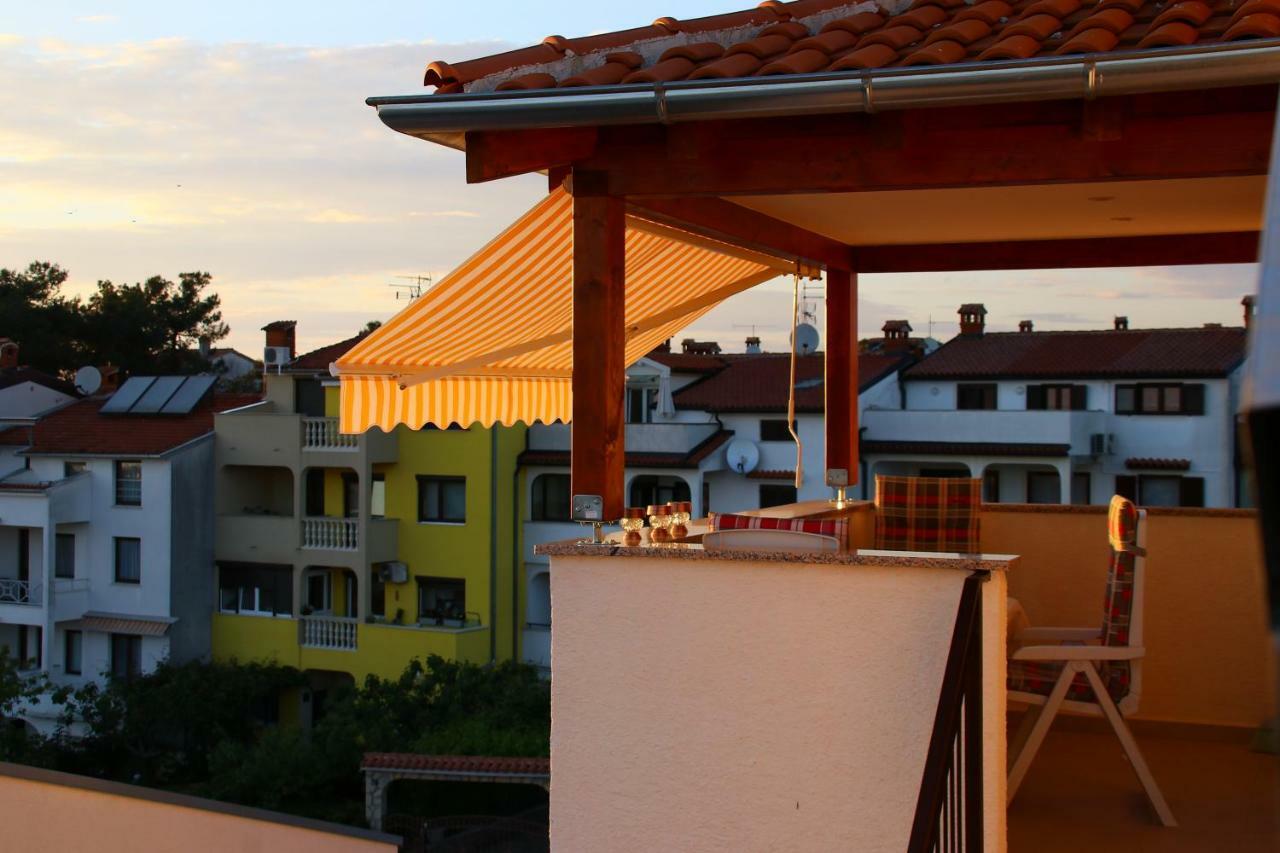 Apartment Panorama โปเรช ภายนอก รูปภาพ